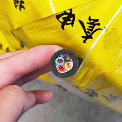 新型(xing)熱塑彈性(xing)體電纜